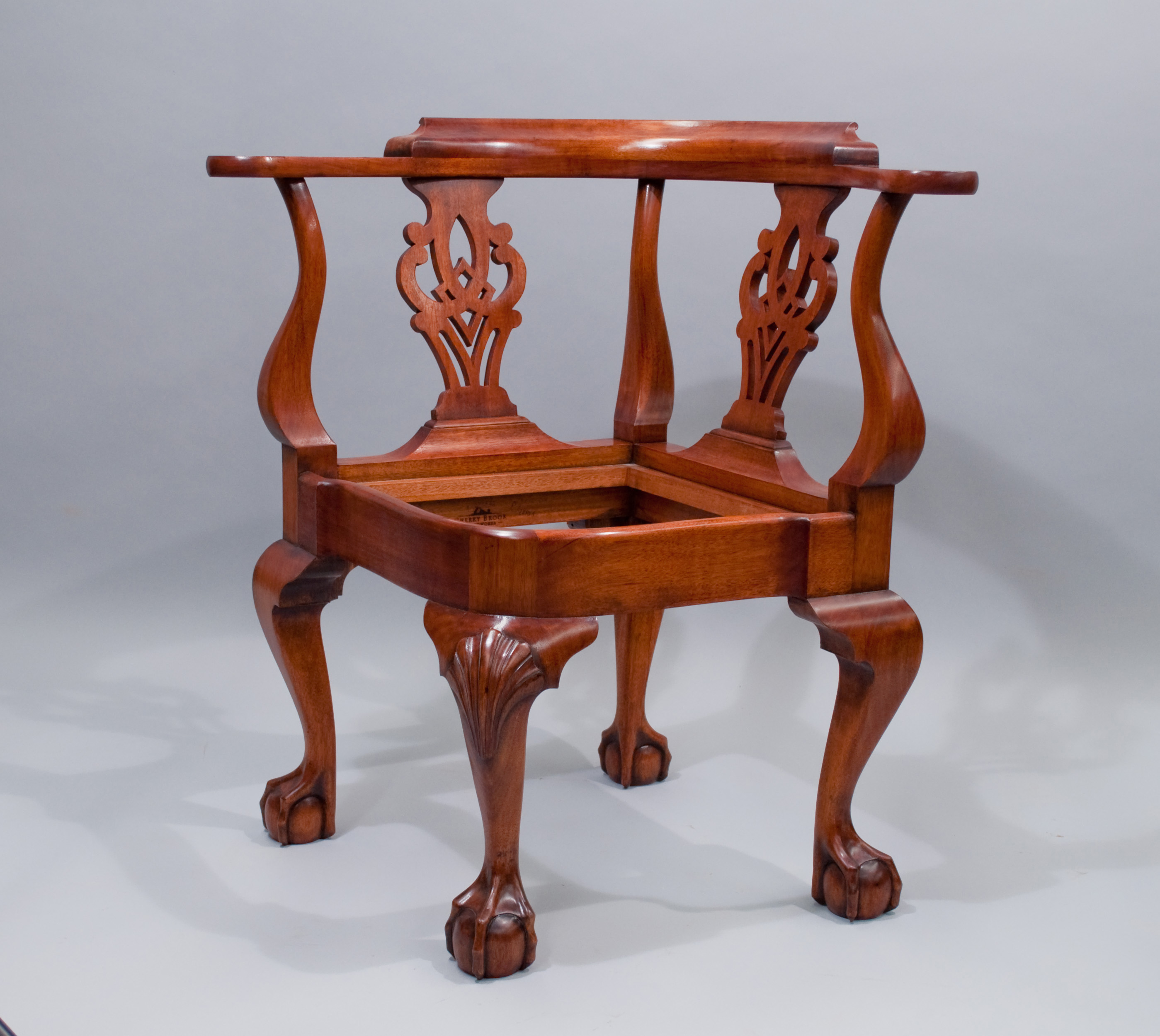 Chippendale newport corner chair